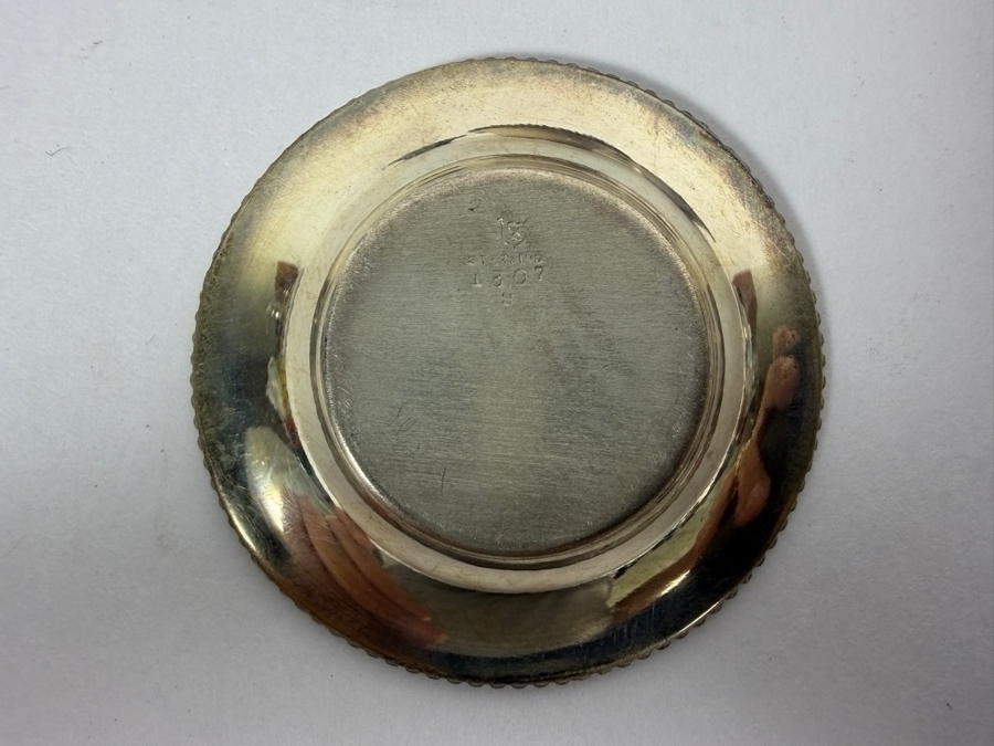 (6) 2' Round Sterling Silver Dishes 58.2g (Silver Melt Value $112) [Photo 5]