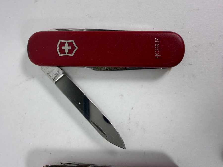 Mixed Lot Of Six Vintage Pocket Knives Including Victorinox Hoffritz Swiss Army And Boker Tree Brand Folding Knives [Photo 4]