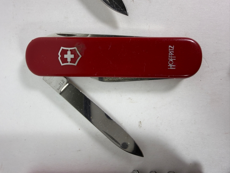 Mixed Lot Of Six Vintage Pocket Knives Including Victorinox Hoffritz Swiss Army And Boker Tree Brand Folding Knives [Photo 3]