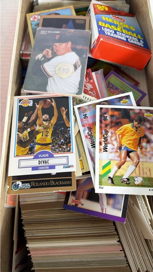 Huge Lot of Mainly MLB Baseball Cards Plus Some Basketball Cards - See Photos [Photo 5]