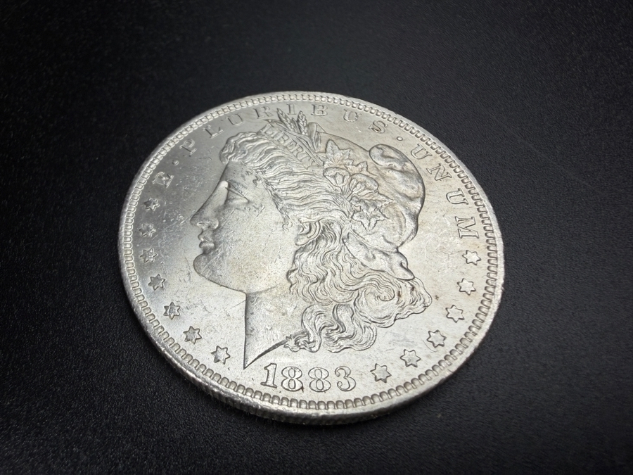 1883 O Brilliant Uncirculated Morgan Silver Dollar [Photo 2]