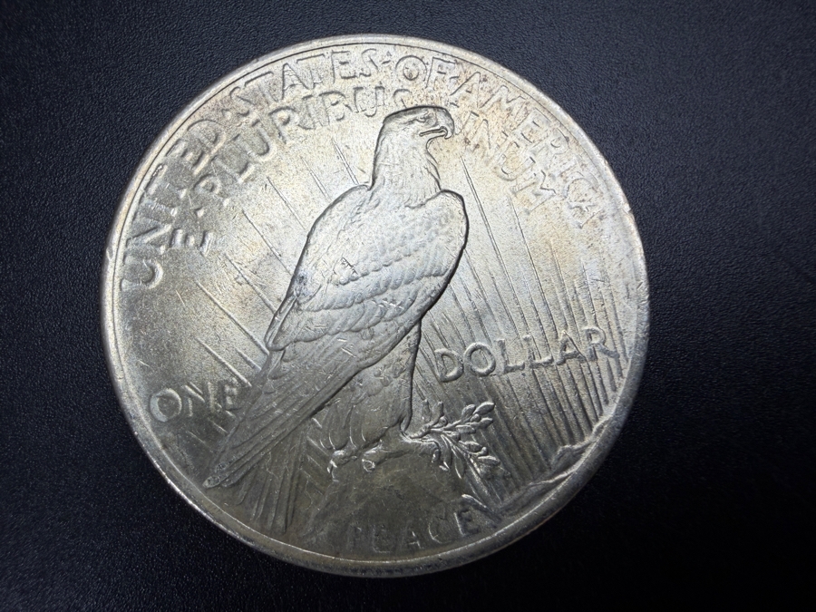 1922 Brilliant Uncirculated Peace Silver Dollar [Photo 3]