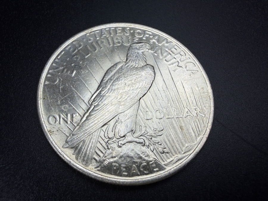 1922 Brilliant Uncirculated Peace Silver Dollar [Photo 4]