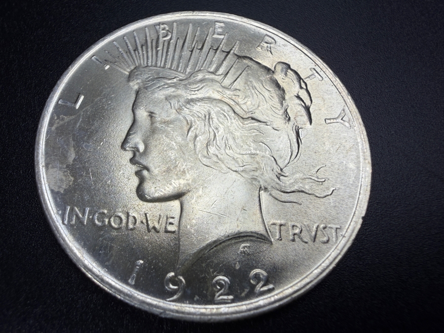1922 Brilliant Uncirculated Peace Silver Dollar [Photo 2]