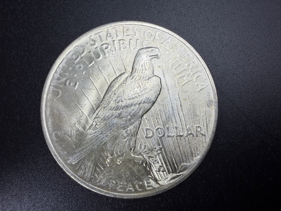 1922 Brilliant Uncirculated Peace Silver Dollar [Photo 3]