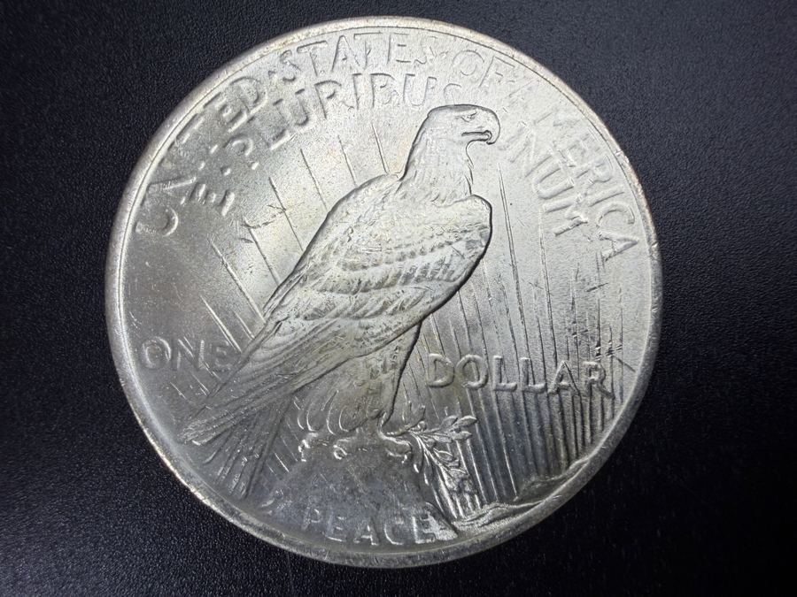 1923 Brilliant Uncirculated Peace Silver Dollar [Photo 3]
