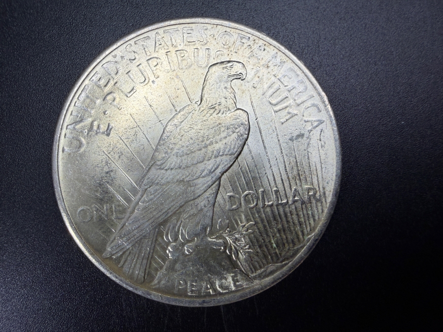 1923 Brilliant Uncirculated Peace Silver Dollar [Photo 3]
