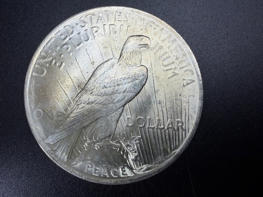 1923 Brilliant Uncirculated Peace Silver Dollar [Photo 3]