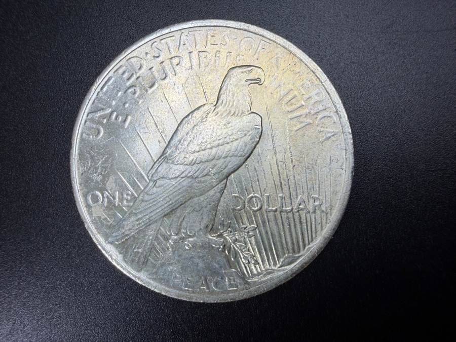 1923 Brilliant Uncirculated Peace Silver Dollar [Photo 3]