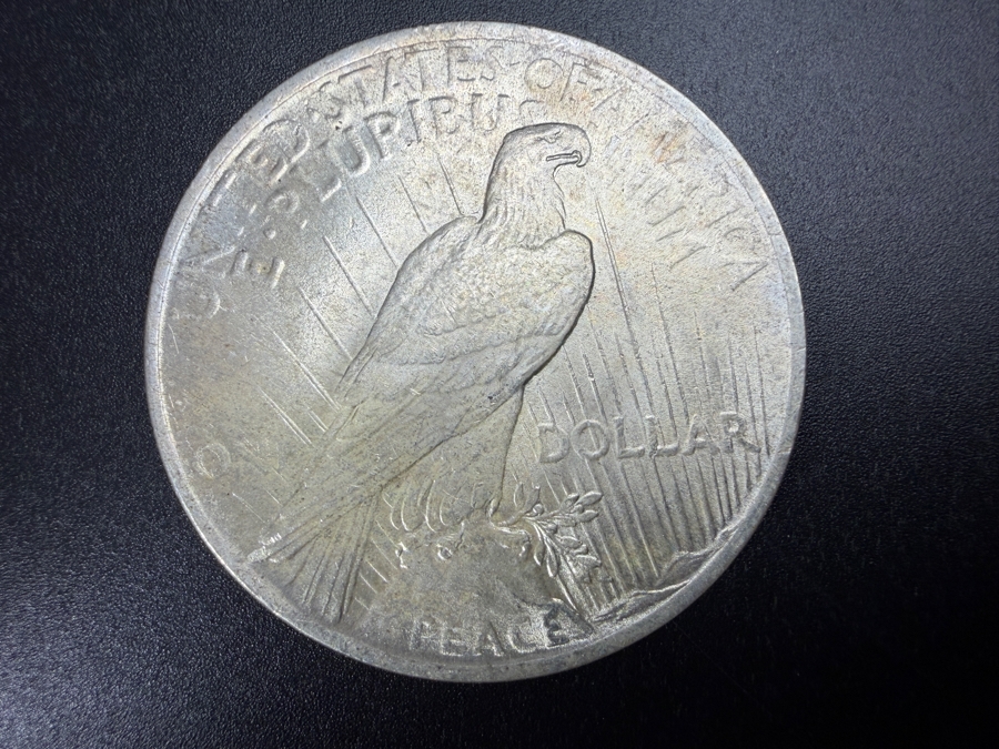 1923 Brilliant Uncirculated Peace Silver Dollar [Photo 4]
