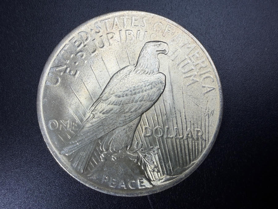1923 Brilliant Uncirculated Peace Silver Dollar [Photo 3]
