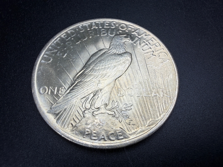 1923 Brilliant Uncirculated Peace Silver Dollar [Photo 4]