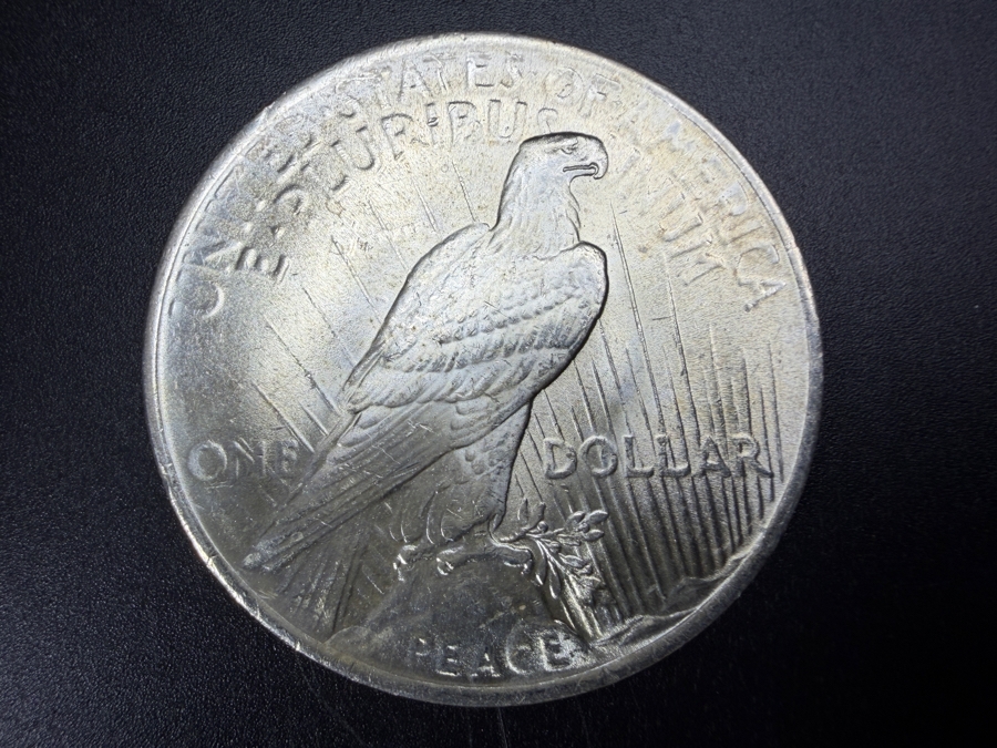 1923 Brilliant Uncirculated Peace Silver Dollar [Photo 3]