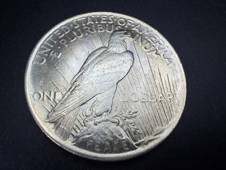 1923 Brilliant Uncirculated Peace Silver Dollar [Photo 4]