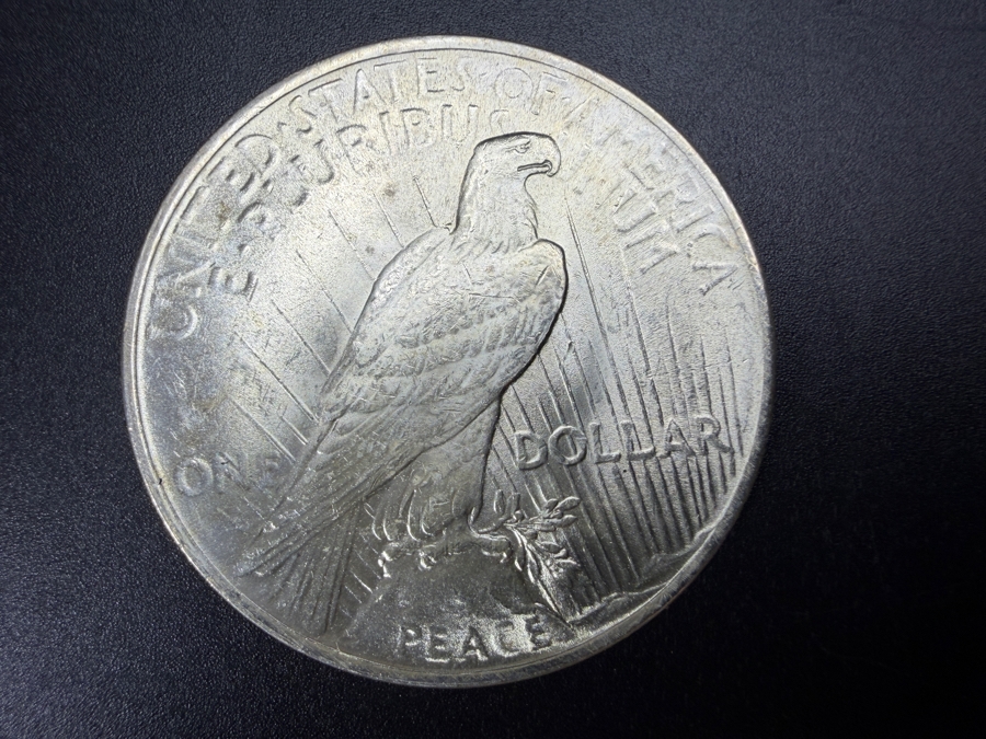 1923 Brilliant Uncirculated Peace Silver Dollar [Photo 3]