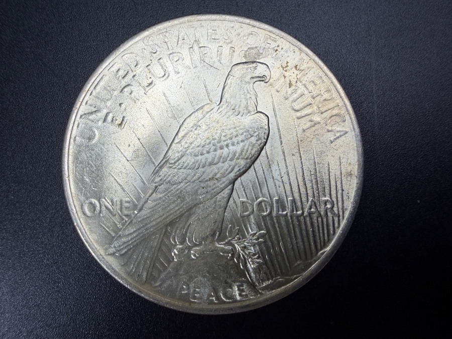 1923 Brilliant Uncirculated Peace Silver Dollar [Photo 3]