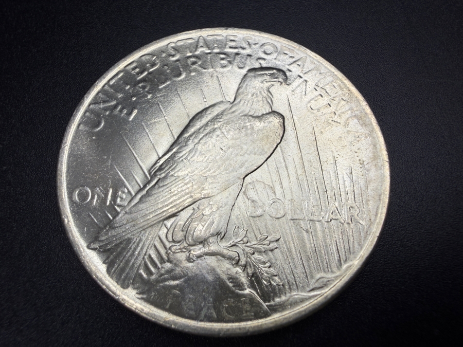 1923 Brilliant Uncirculated Peace Silver Dollar [Photo 4]