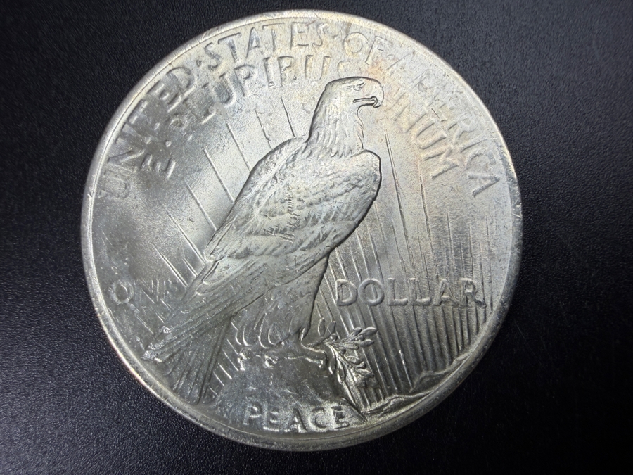1923 Brilliant Uncirculated Peace Silver Dollar [Photo 3]