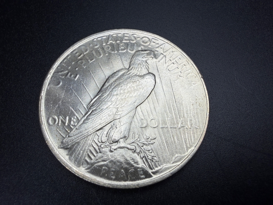 1923 Brilliant Uncirculated Peace Silver Dollar [Photo 4]