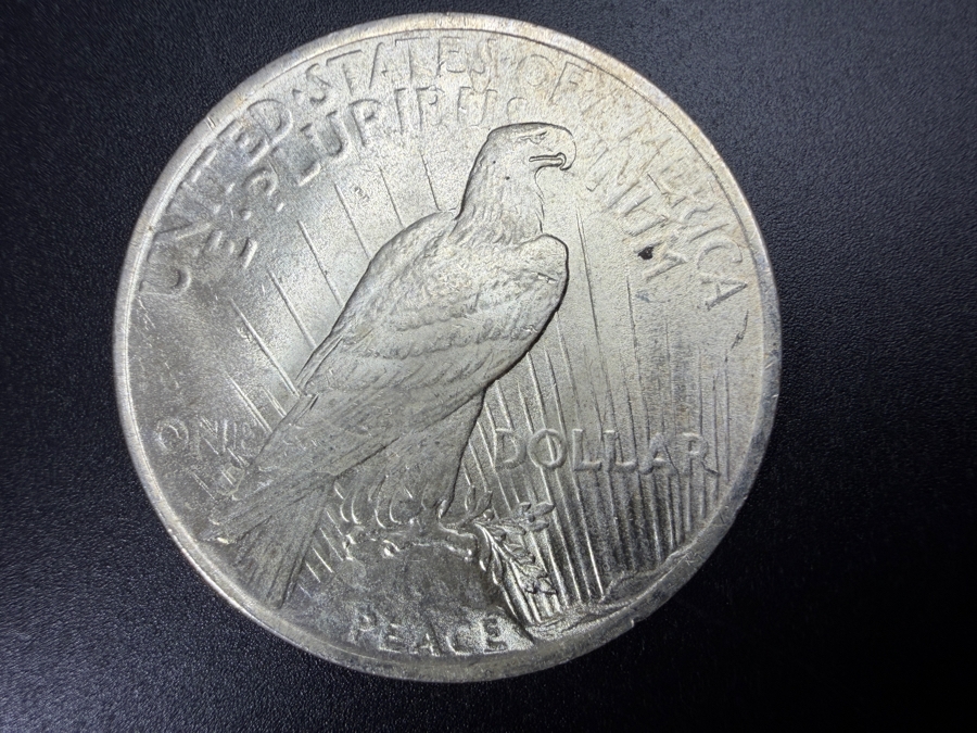 1923 Brilliant Uncirculated Peace Silver Dollar [Photo 3]