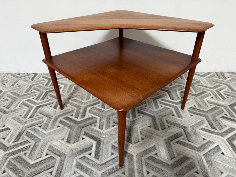 Vintage Danish Mid Century Modern Minerva Corner Table Designed by Peter Hvidt and Orla Molgaard-Nielsen for France & Son 29.5W X 29.5D X 25H [Photo 3]