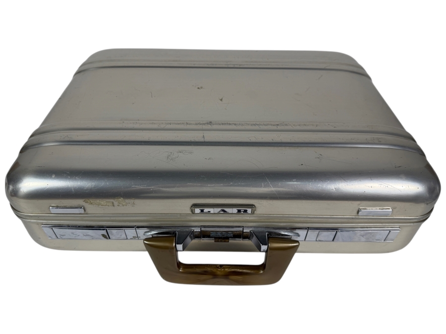 Vintage Zero Halliburton Aluminum Briefcase With Marbled Brown Handle 17.5'W X 13.5'D X 5.5'H