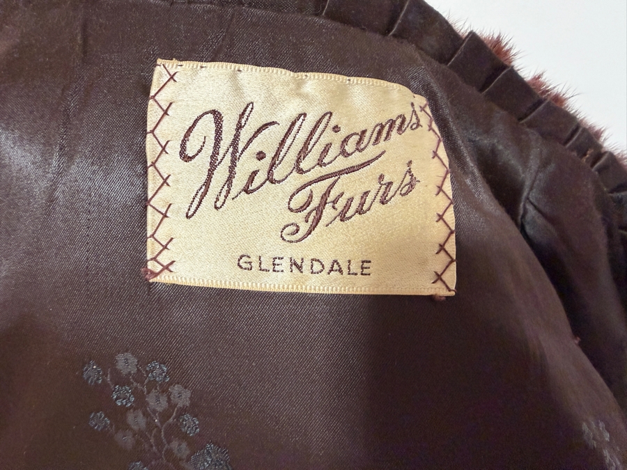 Vintage Williams Furs Glendale Red Brown Real Fur Short Jacket With Floral Pattern Lining 16'W X 26'L [Photo 6]