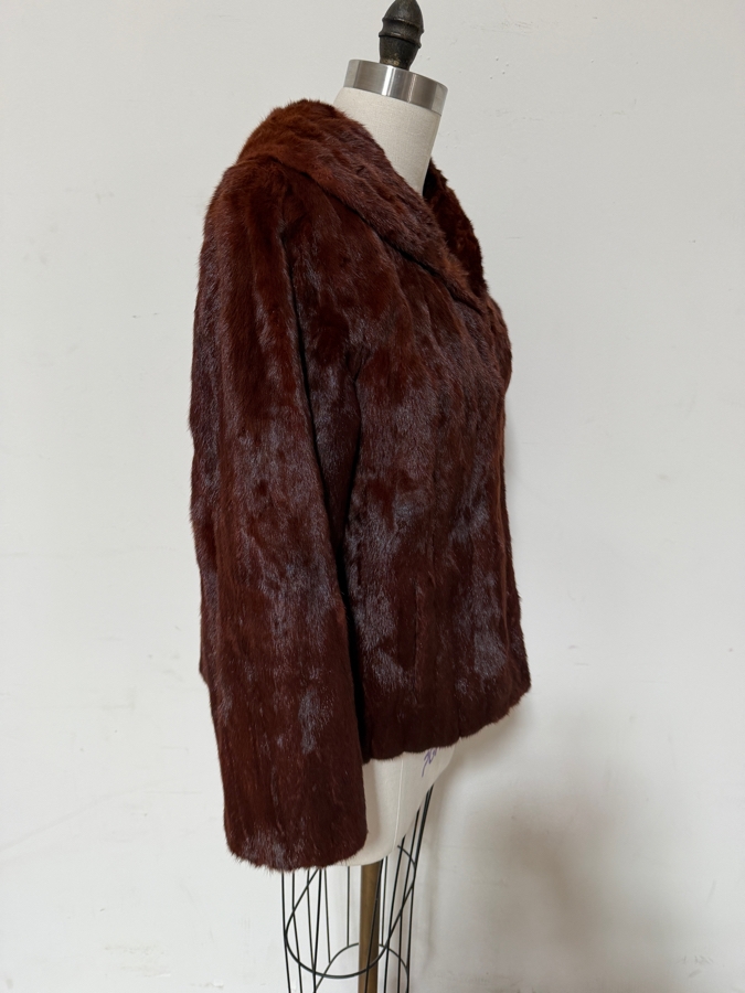 Vintage Williams Furs Glendale Red Brown Real Fur Short Jacket With Floral Pattern Lining 16'W X 26'L [Photo 4]