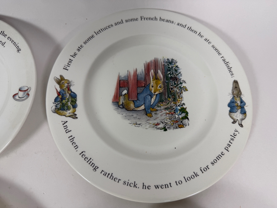 Ten Piece Lot Vintage Wedgwood and Royal Doulton Beatrix Potter and Peter Rabbit Ceramic Nurseryware Dishes [Photo 4]