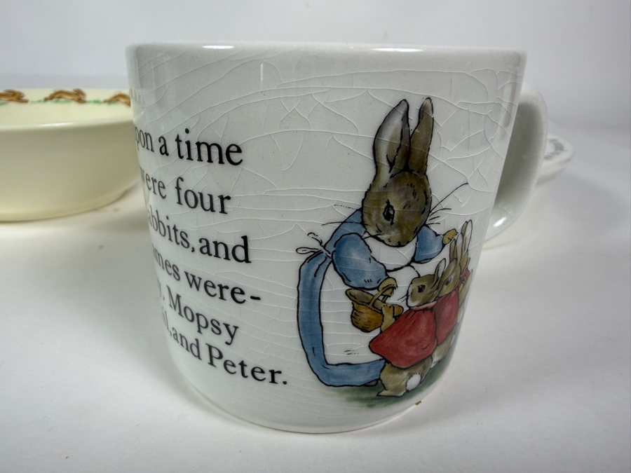 Ten Piece Lot Vintage Wedgwood and Royal Doulton Beatrix Potter and Peter Rabbit Ceramic Nurseryware Dishes [Photo 12]