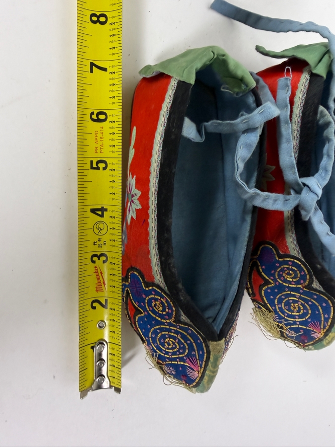 Antique Chinese Hand Embroidered Silk Child Lotus Shoes 7'L [Photo 12]