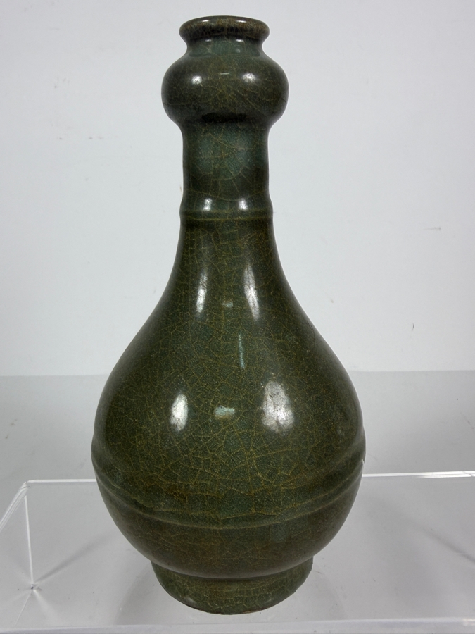 Vintage Chinese Archaistic Song Style Celadon Green Crackle Glaze Garlic Mouth Porcelain Vase 9.25'H [Photo 4]