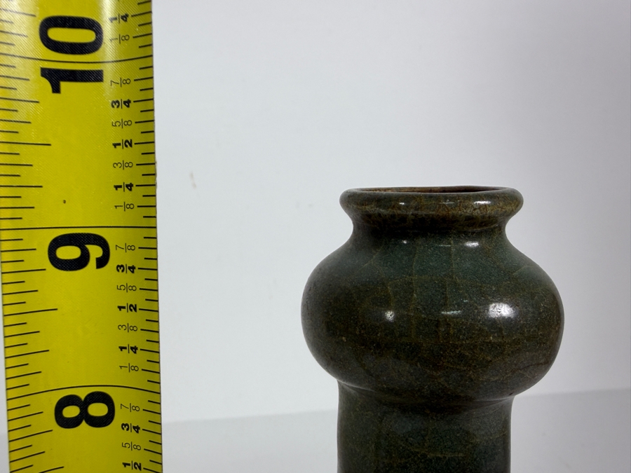 Vintage Chinese Archaistic Song Style Celadon Green Crackle Glaze Garlic Mouth Porcelain Vase 9.25'H [Photo 7]