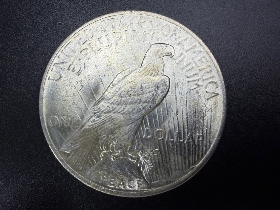 1922 Brilliant Uncirculated Peace Silver Dollar [Photo 3]