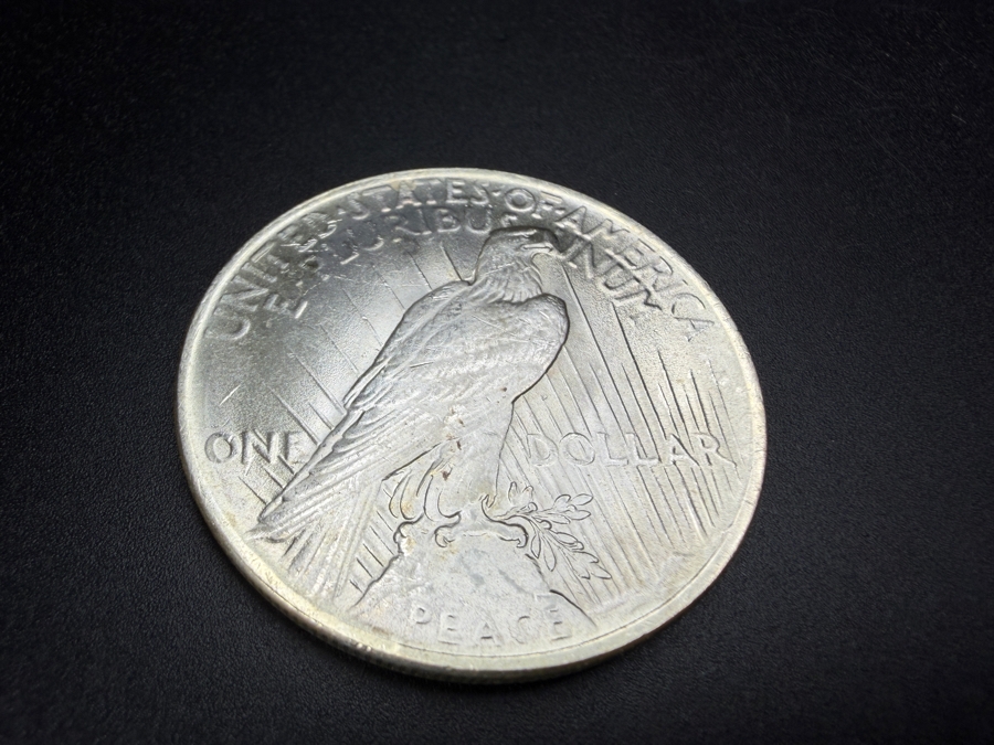 1922 Brilliant Uncirculated Peace Silver Dollar [Photo 4]