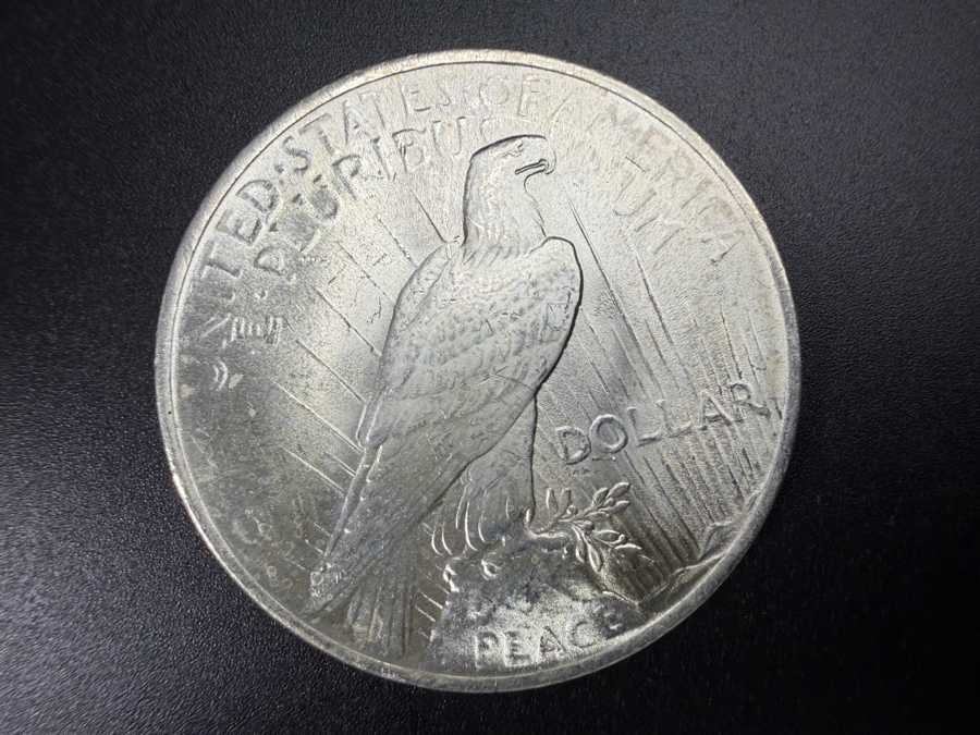 1922 Brilliant Uncirculated Peace Silver Dollar [Photo 3]