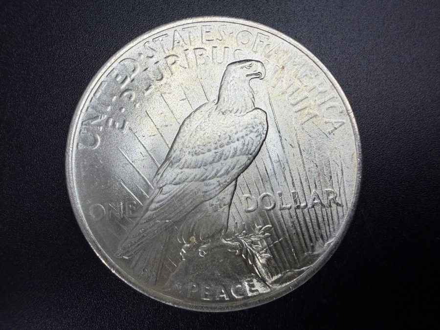 1922 Brilliant Uncirculated Peace Silver Dollar [Photo 3]