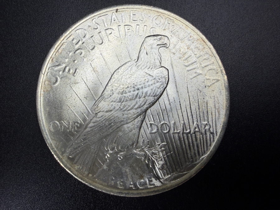 1922 Brilliant Uncirculated Peace Silver Dollar [Photo 3]