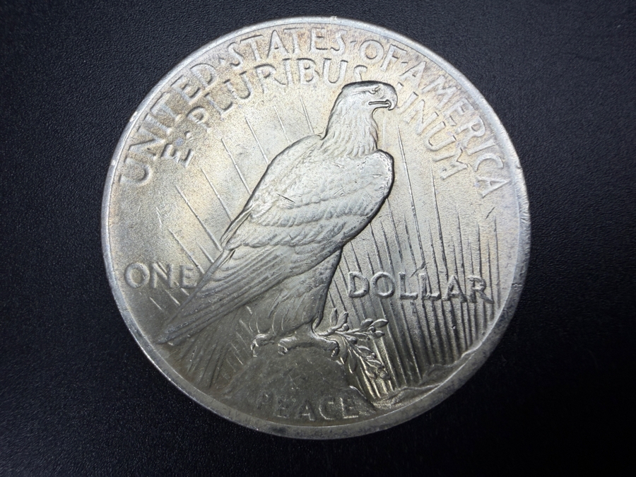 1922 Brilliant Uncirculated Peace Silver Dollar [Photo 3]