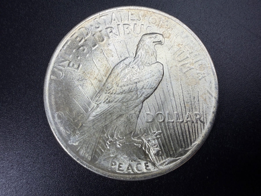 1922 Brilliant Uncirculated Peace Silver Dollar [Photo 3]