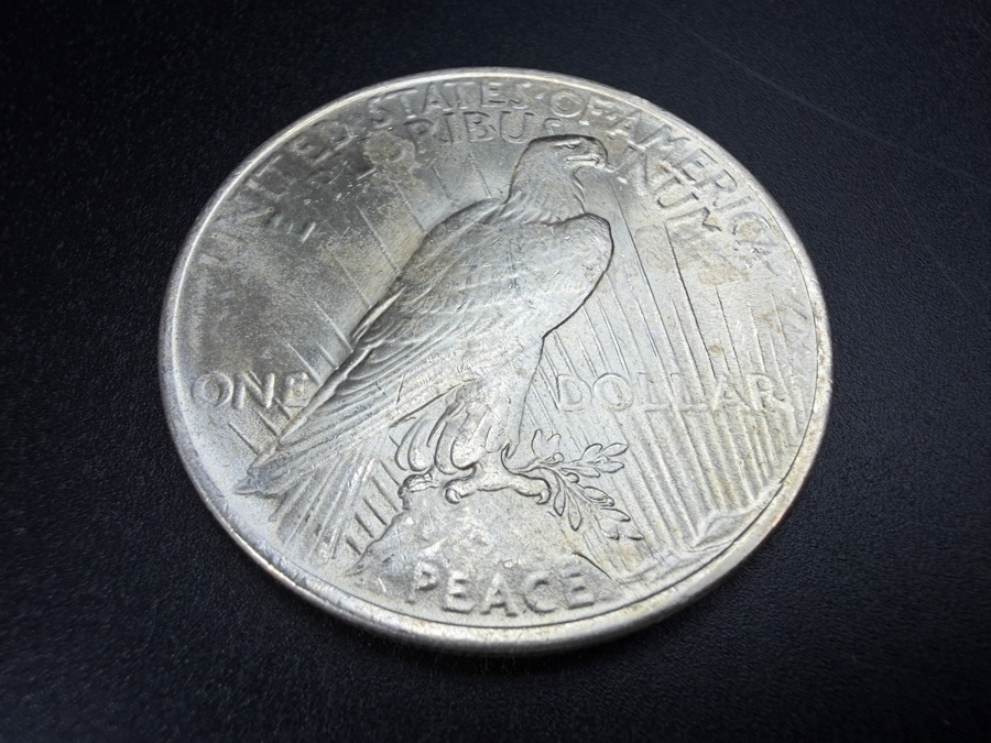 1922 Brilliant Uncirculated Peace Silver Dollar [Photo 4]