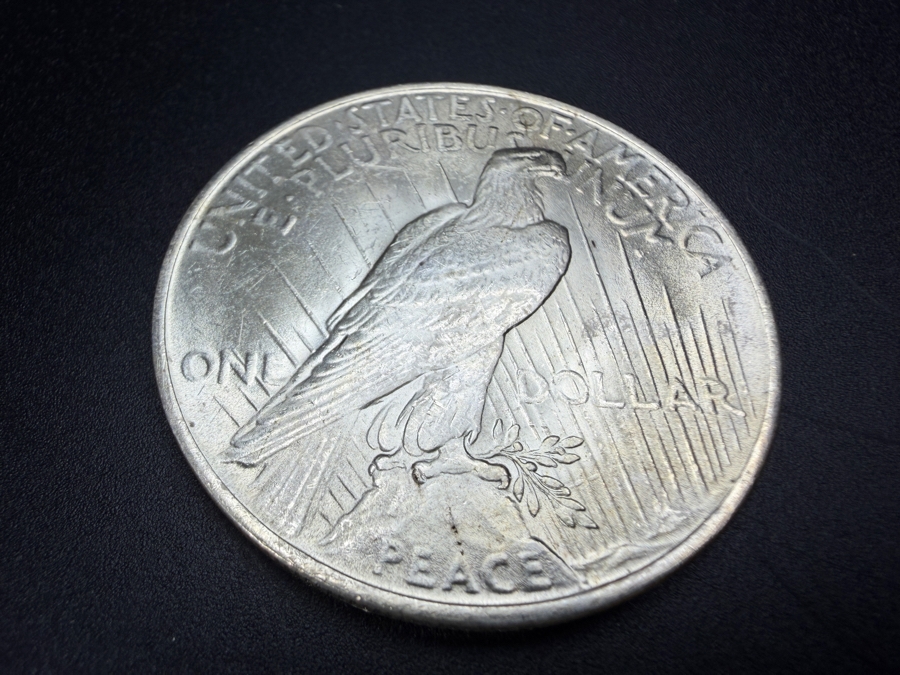 1922 Brilliant Uncirculated Peace Silver Dollar [Photo 4]