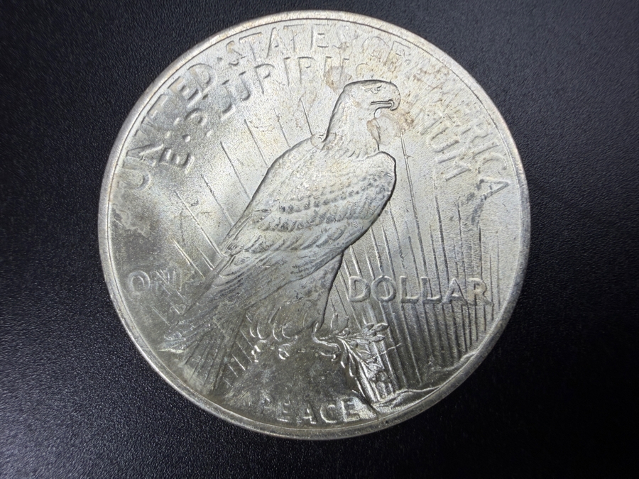 1922 Brilliant Uncirculated Peace Silver Dollar [Photo 3]