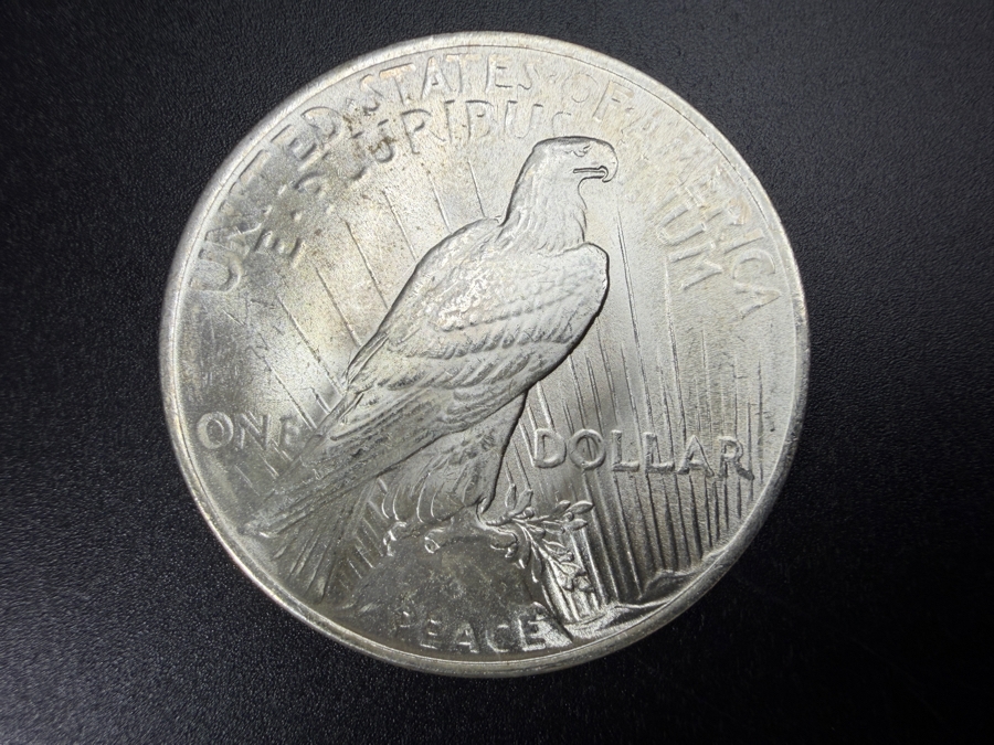 1922 Brilliant Uncirculated Peace Silver Dollar [Photo 3]