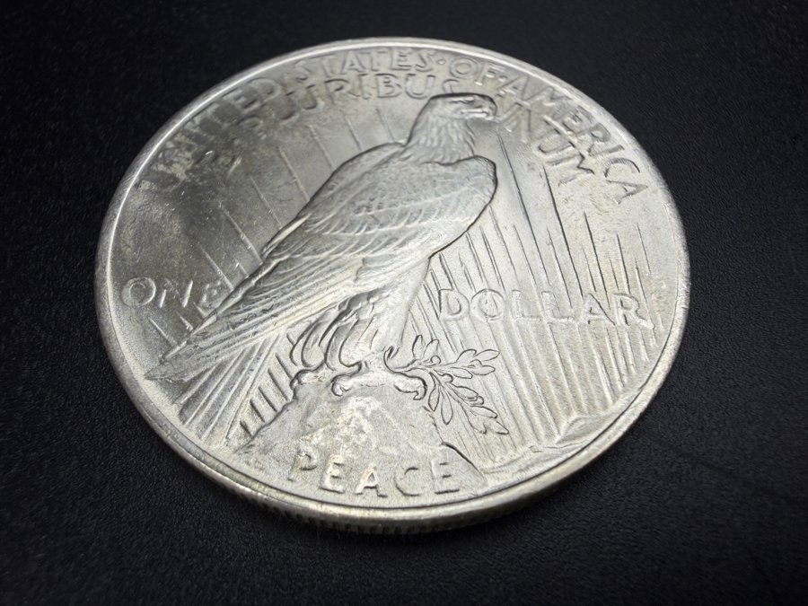 1922 Brilliant Uncirculated Peace Silver Dollar [Photo 4]