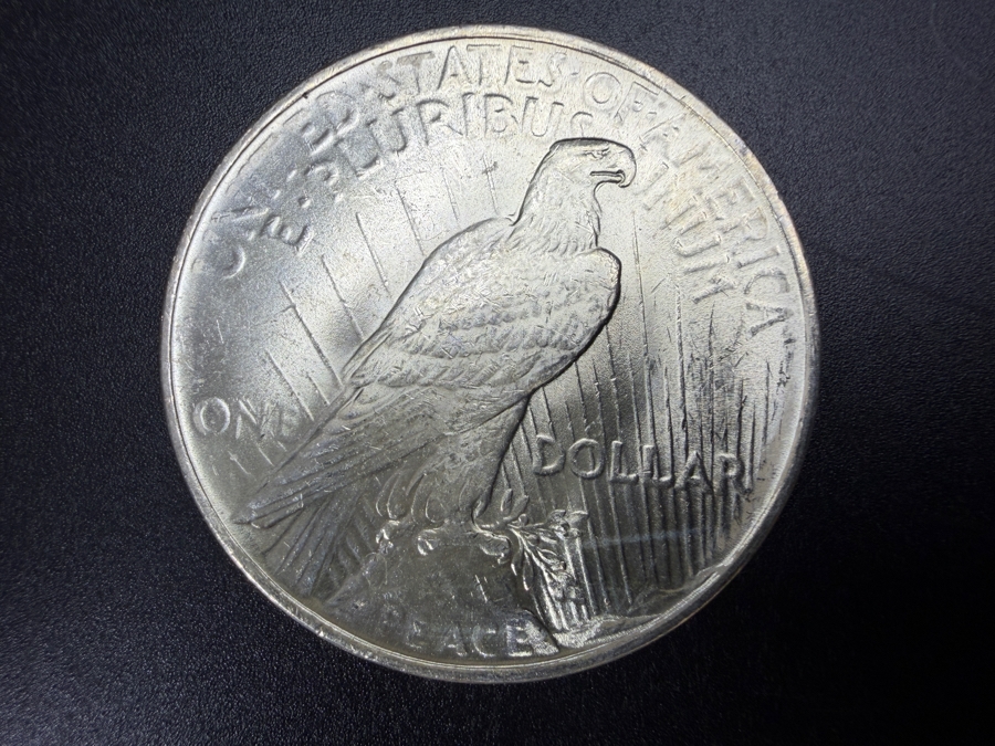 1922 Brilliant Uncirculated Peace Silver Dollar [Photo 3]