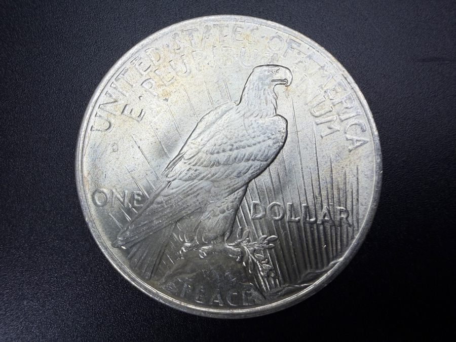 1922 Brilliant Uncirculated Peace Silver Dollar [Photo 4]