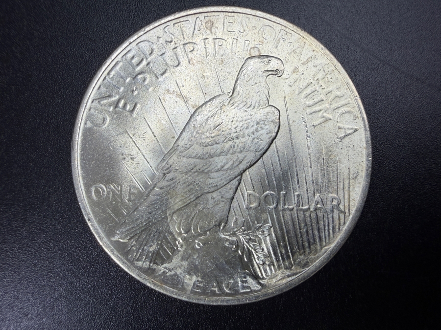 1922 Brilliant Uncirculated Peace Silver Dollar [Photo 3]