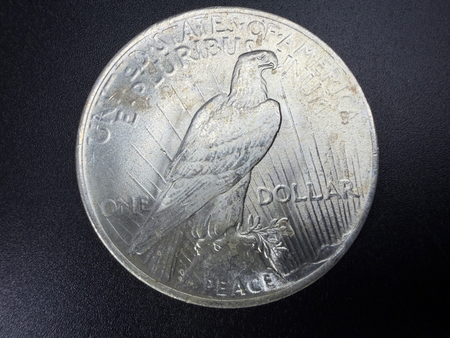 1922 Brilliant Uncirculated Peace Silver Dollar [Photo 3]