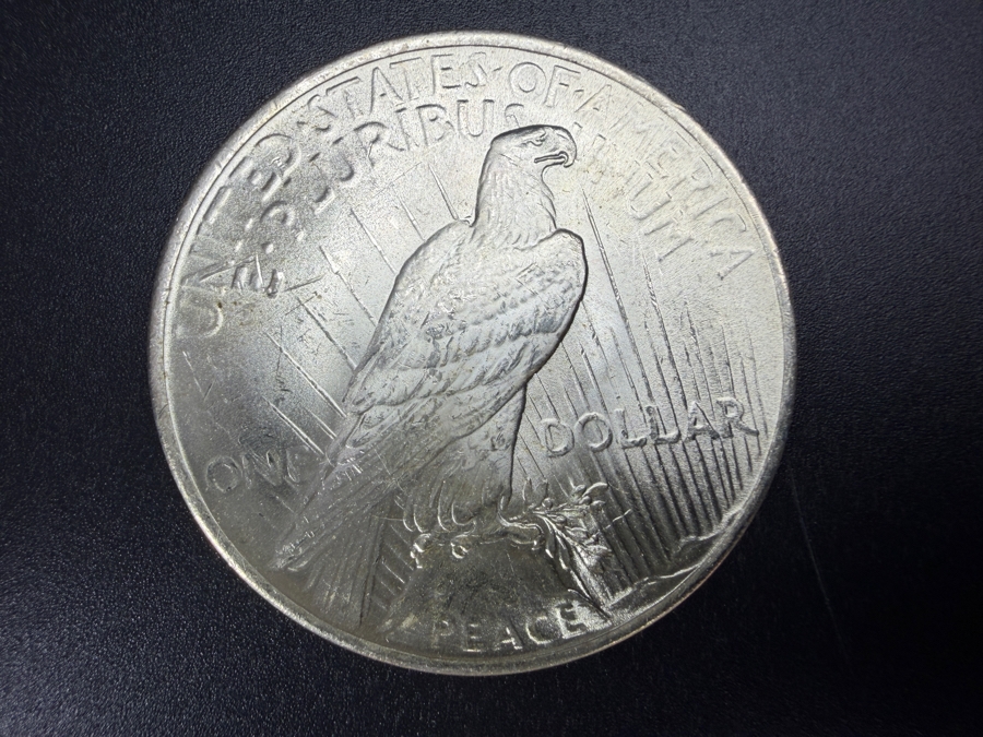 1922 Brilliant Uncirculated Peace Silver Dollar [Photo 3]